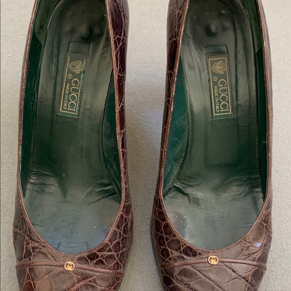 Vintage Gucci heels- pre loved - Picture 4 of 7